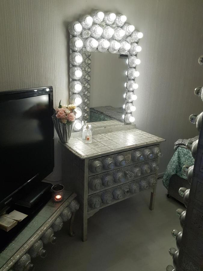 Vivid Apartment Birmingham Bagian luar foto